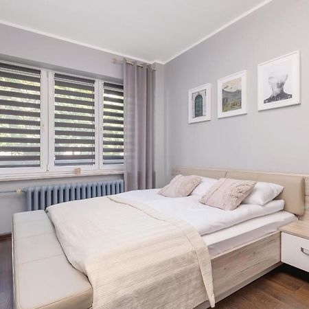 Stylish Korfantego Apartment Next To Spodek By Noclegi Renters Katovice Exteriér fotografie